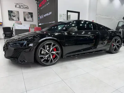 2022 اودي ار 8