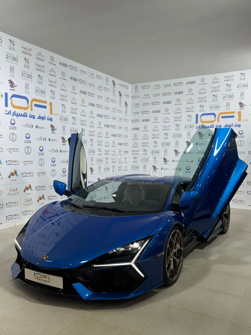 2024 لمبرجيني ريفويلتو