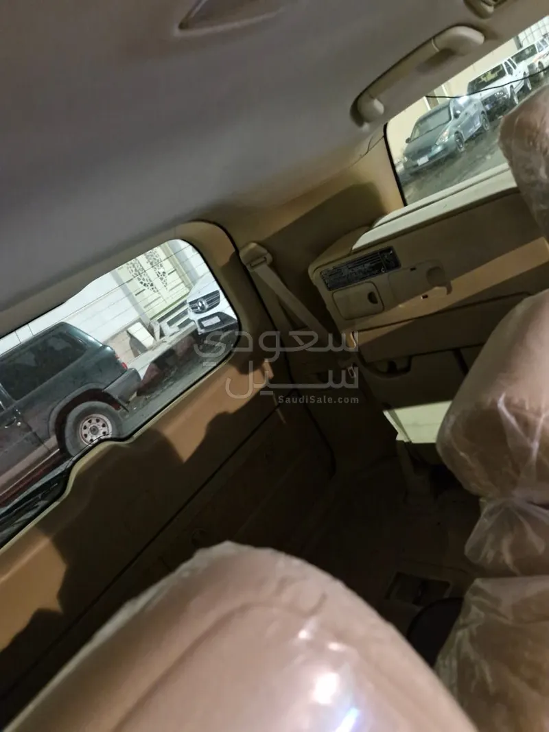 2016 تويوتا لاند كروزر جي اكس ار