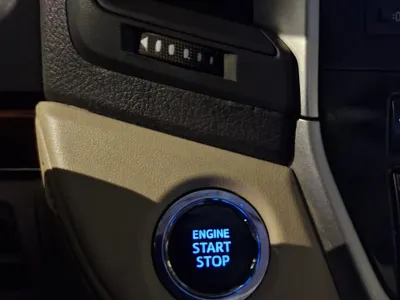 2016 تويوتا لاند كروزر جي اكس ار