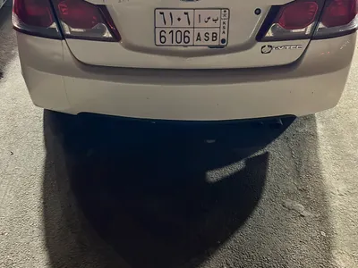 2011 هوندا سيفيك إل إكس - أي