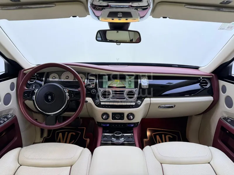 2015 رولز رويس قوست