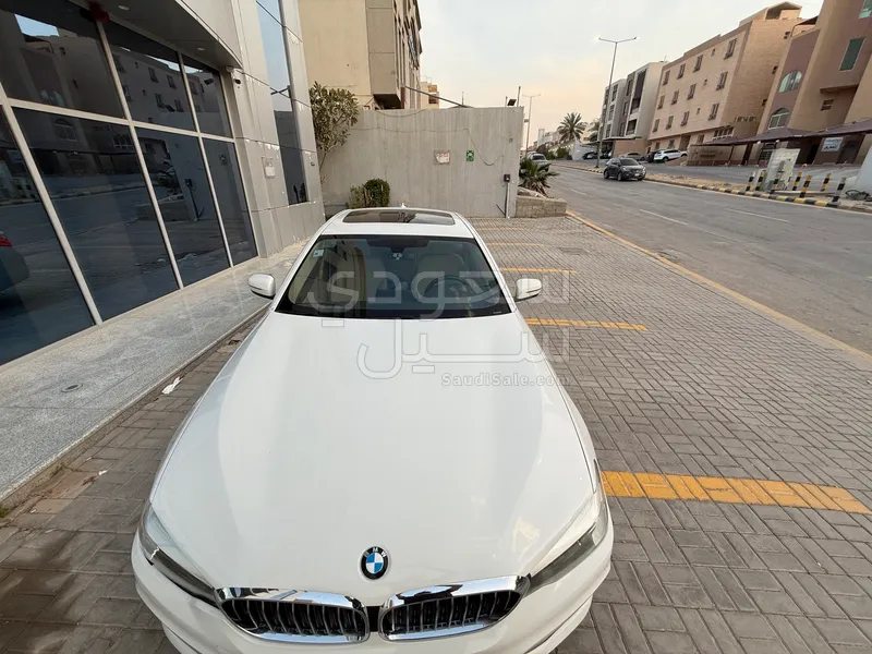 2019 بي ام دبليو الفئة الخامسة 520 أي