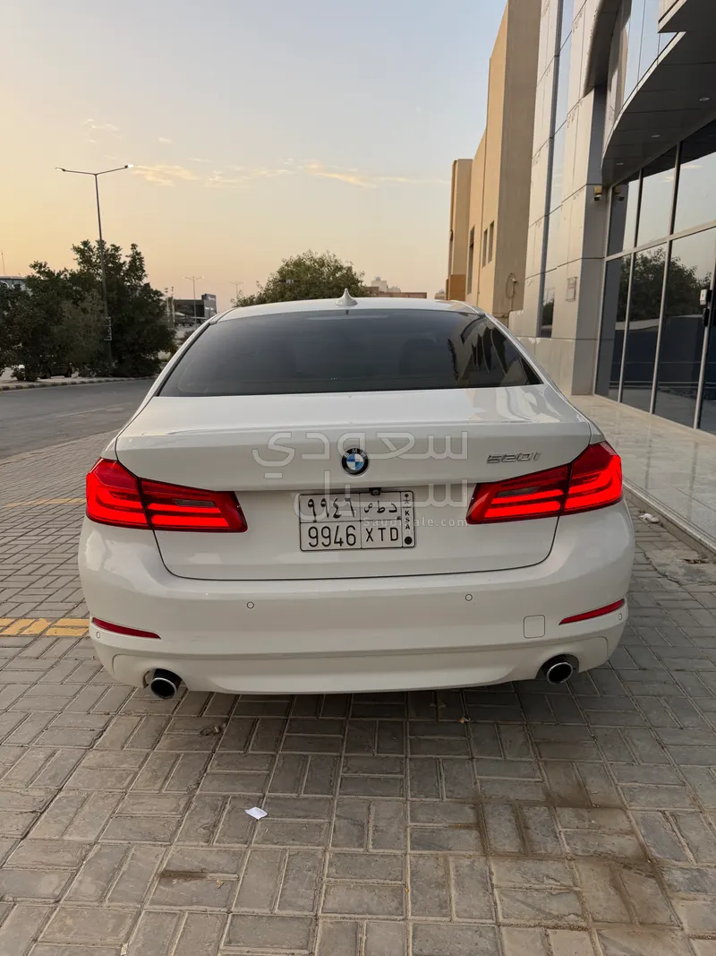 2019 بي ام دبليو الفئة الخامسة 520 أي