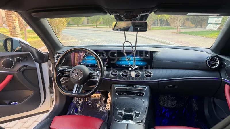 2021 مرسيدس - بنز إي 200