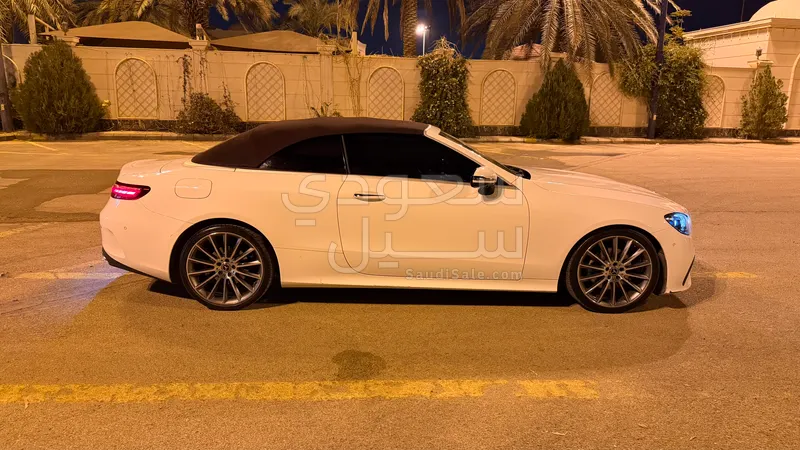 2021 مرسيدس - بنز إي 200