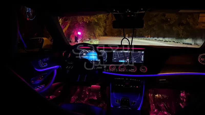 2021 مرسيدس - بنز إي 200