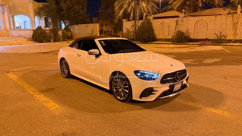 2021 مرسيدس - بنز إي 200