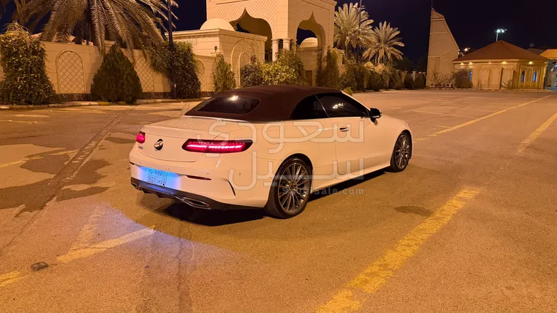 2021 مرسيدس - بنز إي 200