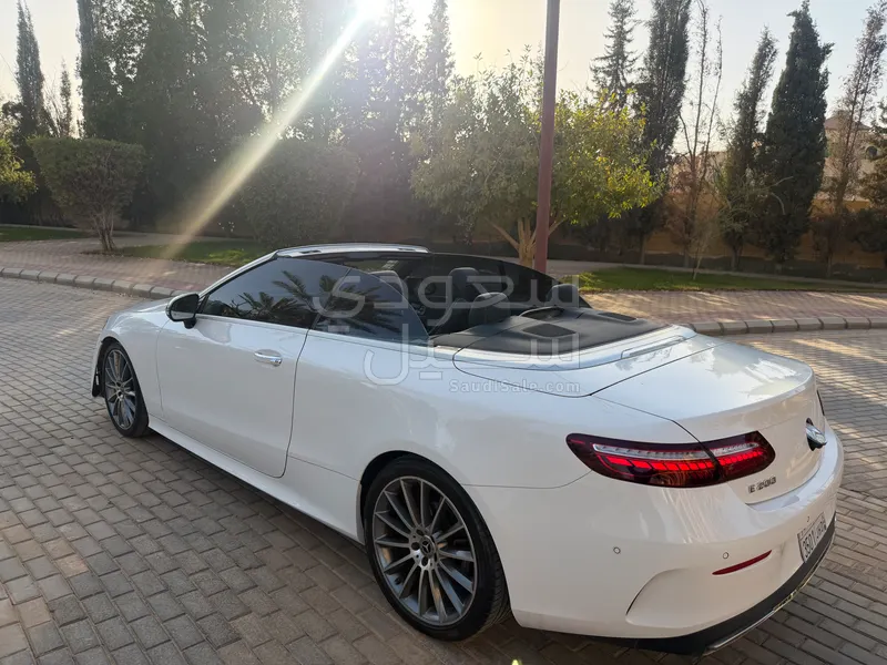 2021 مرسيدس - بنز إي 200