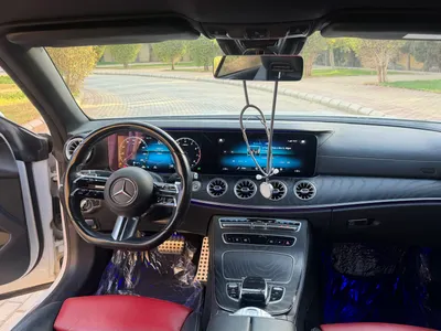 2021 مرسيدس - بنز إي 200