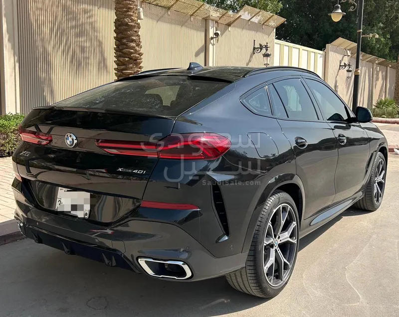 2022 بي ام دبليو الفئة اكس 6