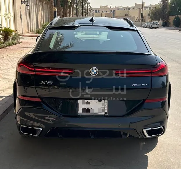 2022 بي ام دبليو الفئة اكس 6