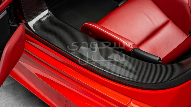 2015 بورش 918 سبايدر