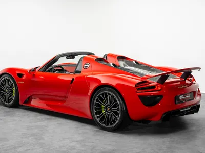 2015 بورش 918 سبايدر