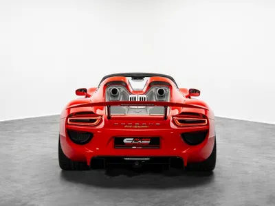 2015 بورش 918 سبايدر