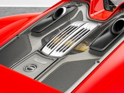 2015 بورش 918 سبايدر