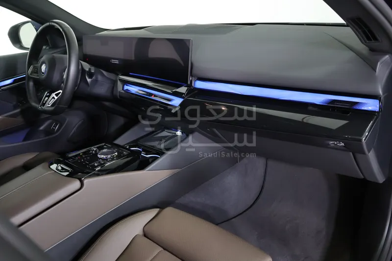 2025 بي ام دبليو الفئة اي 5