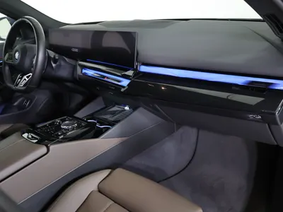 2025 بي ام دبليو الفئة اي 5