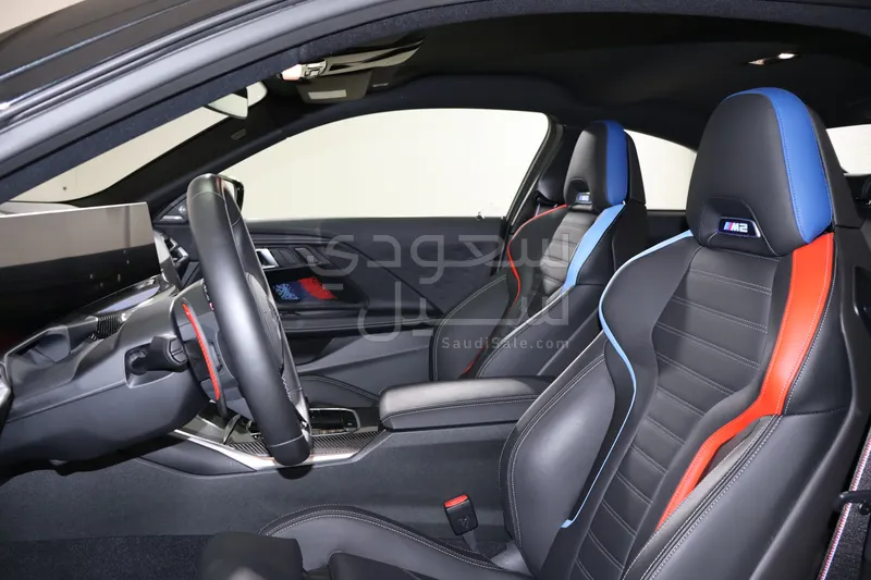 2025 بي ام دبليو الفئة ام إم 2