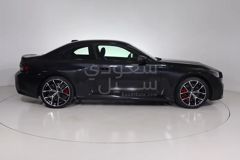 2025 بي ام دبليو الفئة ام إم 2