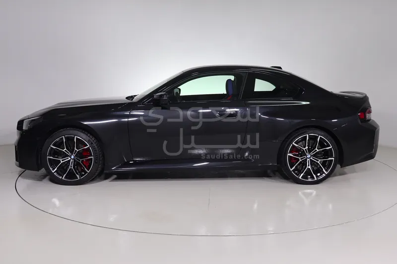 2025 بي ام دبليو الفئة ام إم 2