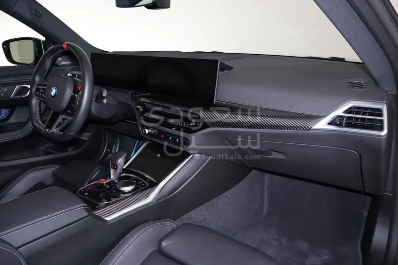 2025 بي ام دبليو الفئة ام إم 2