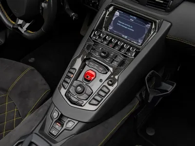 2018 لمبرجيني افنتادور اس رودستر