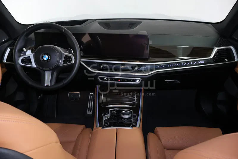 2024 بي ام دبليو الفئة اكس 5 إم كت