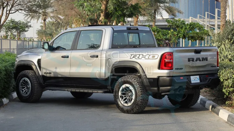 2025 دودج رام تي ار اكس