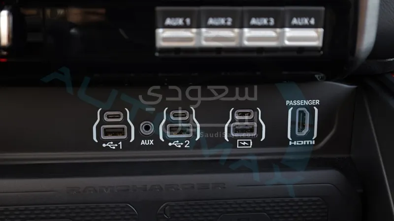 2025 دودج رام تي ار اكس