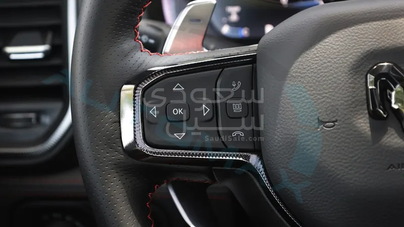 2025 دودج رام تي ار اكس