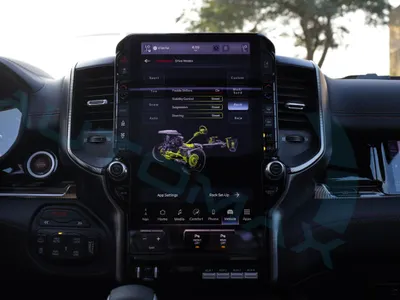 2025 دودج رام تي ار اكس