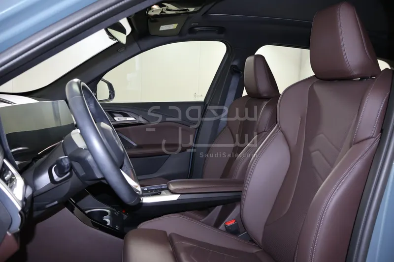 2024 بي ام دبليو الفئة اكس 1