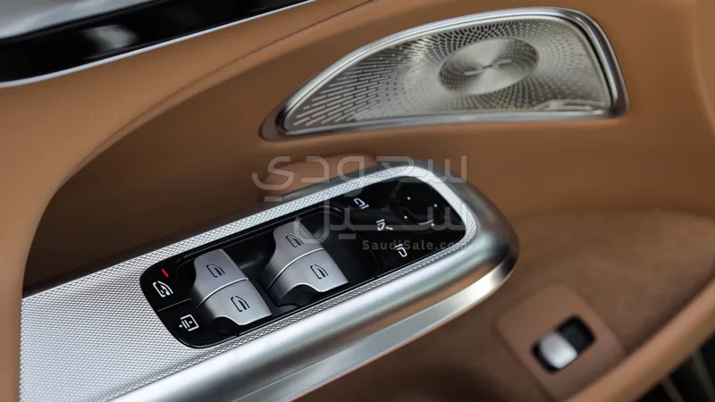 2026 مرسيدس - بنز إي 300 أي إم جي