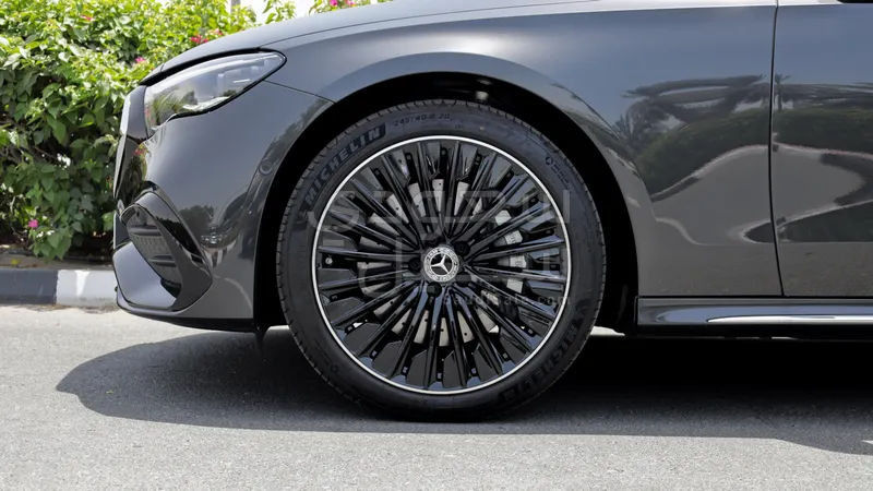 2026 مرسيدس - بنز إي 300 أي إم جي