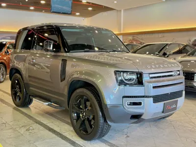 2023 لاند روفر ديفيندر 90