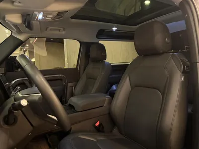 2023 لاند روفر ديفيندر 90