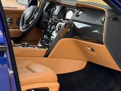 2023 رولز رويس كولينان بلاك بادج