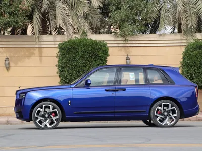 2023 رولز رويس كولينان بلاك بادج