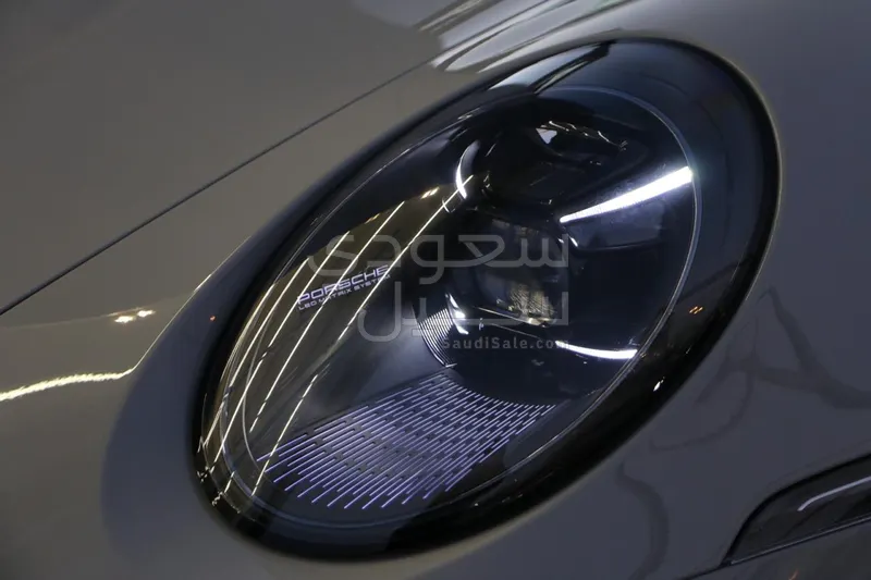 2022 بورش 911 كاريرا 4 جي تي اس