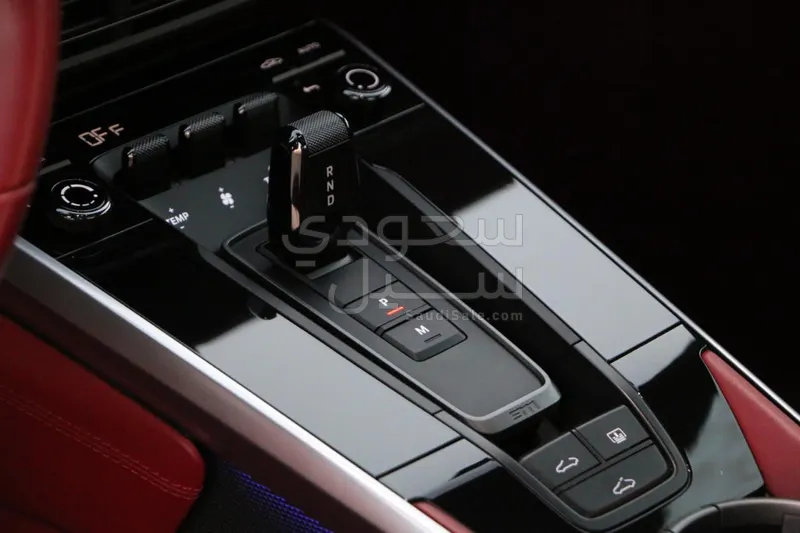 2022 بورش 911 كاريرا 4 جي تي اس
