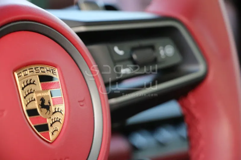 2022 بورش 911 كاريرا 4 جي تي اس