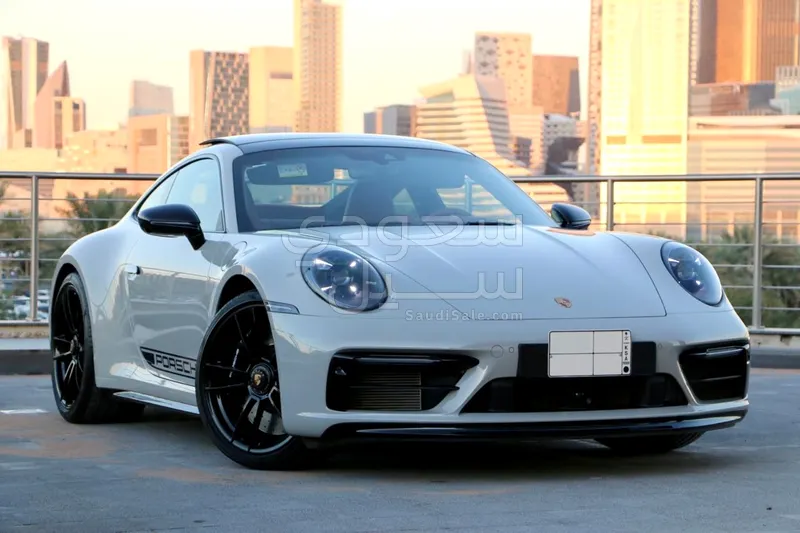 2022 بورش 911 كاريرا 4 جي تي اس