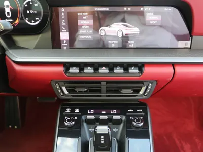 2022 بورش 911 كاريرا 4 جي تي اس