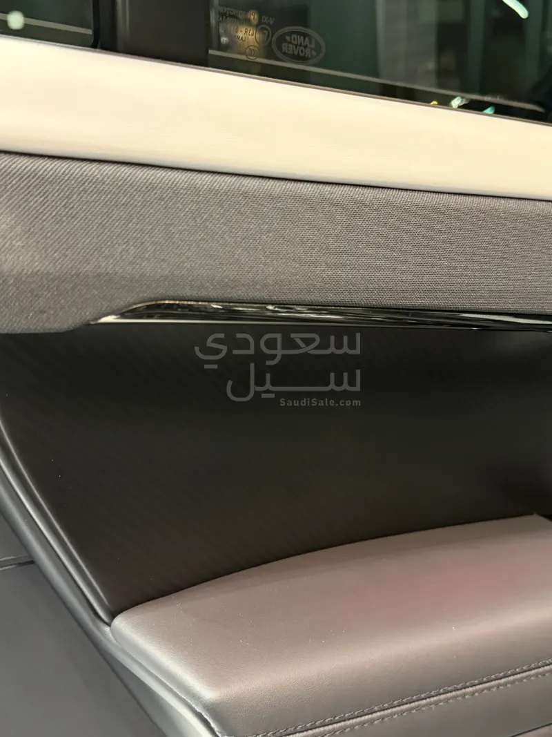 2024 Land Rover Range Rover Sport SV