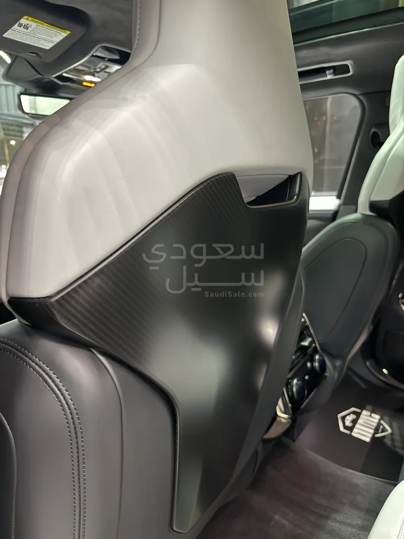 2024 Land Rover Range Rover Sport SV