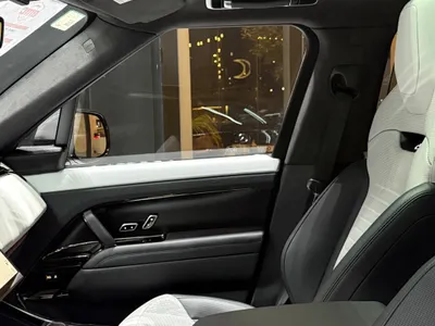2024 Land Rover Range Rover Sport SV