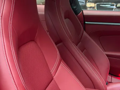 2025 Porsche 911 Carrera