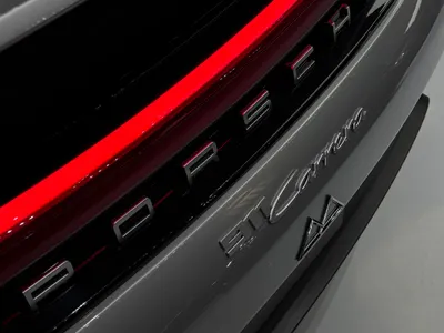 2025 Porsche 911 Carrera